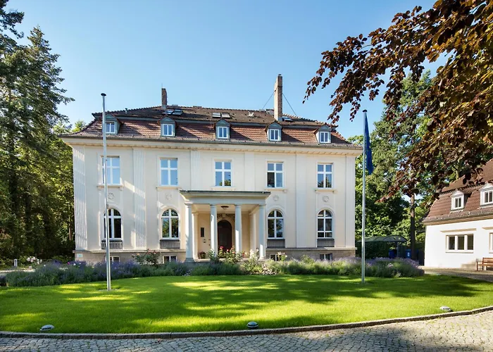 Europaeische Akademie