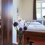 Europaeische Akademie 3* 베를린
