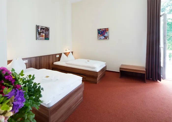 Hotel Europaeische Akademie 3*