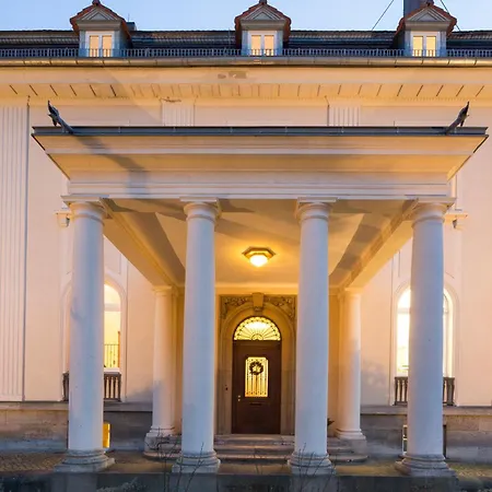 Hotel Europaeische Akademie 3*