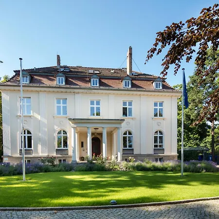 Europaeische Akademie