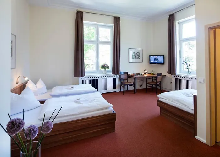 Hotell Europaeische Akademie 3*
